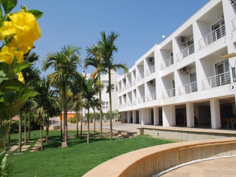 7 Apple Resort Lonavla Zewnętrze zdjęcie