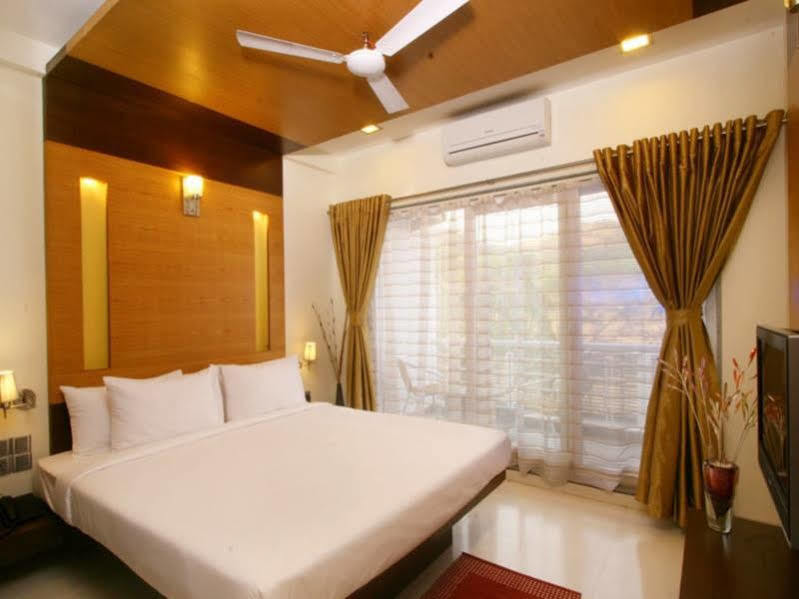 7 Apple Resort Lonavla Zewnętrze zdjęcie
